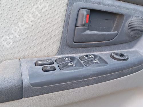 Used Left front window switch KIA CERATO I Saloon (LD) 1.5 CRDi (102 hp) 21570626