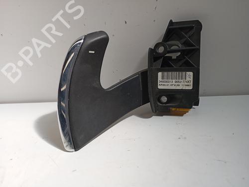 Used Steering wheel controls Steering wheel controls CITROËN C4 Picasso I MPV (UD_) 2.0 HDi 138 (136 hp) 33440927 33440927