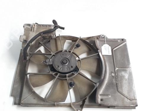 Used Radiator fan TOYOTA YARIS (_P1_) 1.0 (SCP10_, SCP10R) (68 hp) 10393998