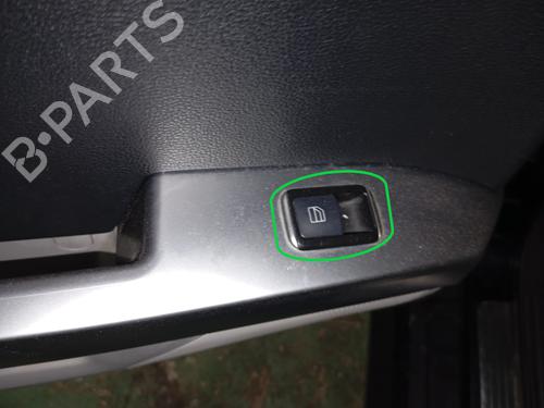 Used Left rear window switch MERCEDES-BENZ GLK-CLASS (X204) [2008-2015]  25774375