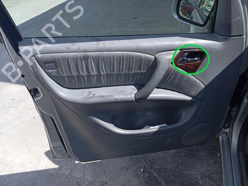 Used Front left interior door handle MERCEDES-BENZ M-CLASS (W163) [1998-2005]  25347155