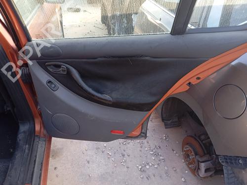 Vindusheismekanisme høyre bak SEAT LEON (1M1) 1.6 16 V (105 hp) 21502367