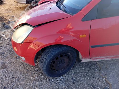 Guarda-lamas esquerdo Guarda-lamas esquerdo FORD FIESTA V (JH_, JD_) 1.4 16V (80 hp) 31840130 31840130