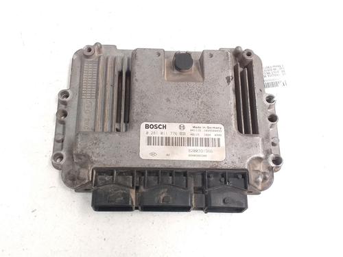Used Engine control unit (ECU) RENAULT MEGANE II Saloon (LM0/1_) [2003-2025]  10391935