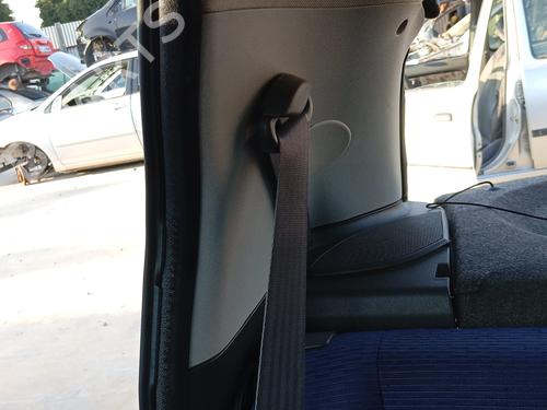 Used Rear right seatbelt FIAT PUNTO (188_) 1.2 16V 80 (188.233, .235, .253, .255, .333, .353, .639,... (80 hp) 21484702
