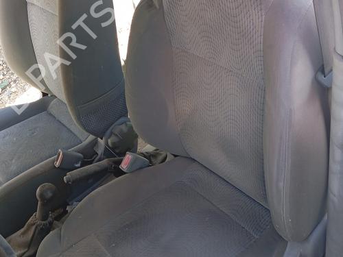 Siège avant gauche DAEWOO KALOS (KLAS) 1.2 (72 hp) 23072996