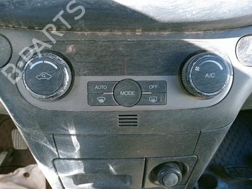 Used Climate control CHEVROLET AVEO / KALOS Hatchback (T250, T255) 1.4 16V (94 hp) 17154934