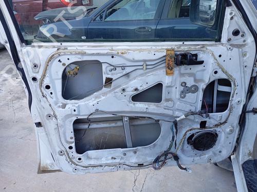 Used Front left interior door handle NISSAN TERRANO II (R20) [1992-2007]  23224034