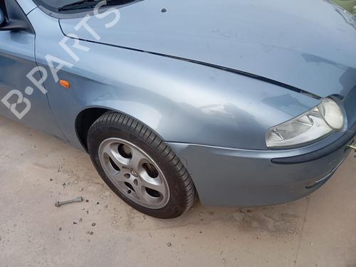 Aile avant droite ALFA ROMEO 147 (937_) 2.0 16V T.SPARK (937.AXA1, 937.AXC1, 937.BXC1) (150 hp) 23038613