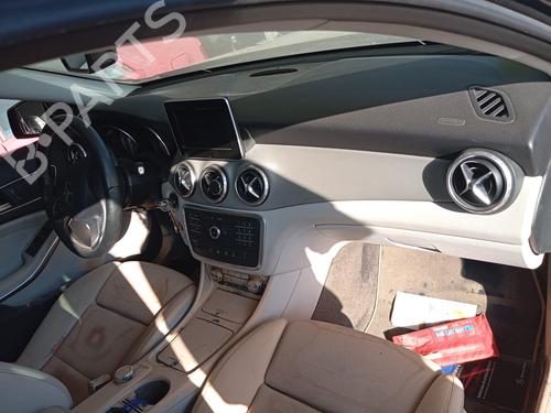 Hanskerom MERCEDES-BENZ GLA-CLASS (X156) GLA 200 CDI / d (156.908) | BP21130048C95 