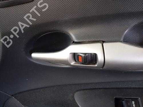 Højre fortil invendig håndtag TOYOTA AURIS (_E15_) 1.4 D-4D (NDE150_, NDE150R) (90 hp) 20488097