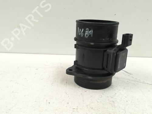 Used Mass air flow sensor RENAULT MEGANE III Hatchback (BZ0/1_, B3_) 1.5 dCi (86 hp) 9557732