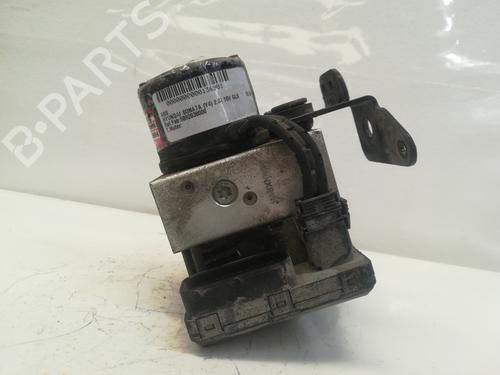 Used ABS pump HYUNDAI SONATA IV (EF) 2.0 16V (136 hp) 9350628
