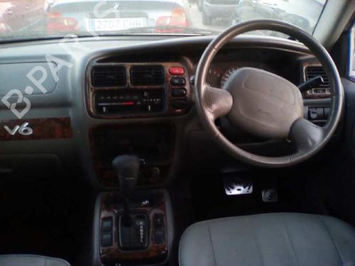 Venstre forlygte SUZUKI GRAND VITARA I (FT, HT) 2.5 V6 24V 4x4 (TD62, SQ625) | BP15615864C28 