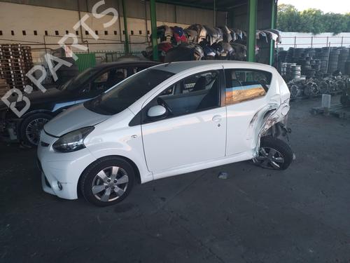 Left mirror TOYOTA AYGO (_B1_) 1.0 (KGB10_, KGB10R) | BP17440258C26 