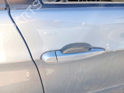 Used Front right exterior door handle BMW 3 (E90) 320 d (163 hp) 28484440