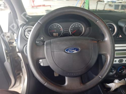 Used Driver airbag FORD FIESTA V (JH_, JD_) 1.4 16V (80 hp) 25493623