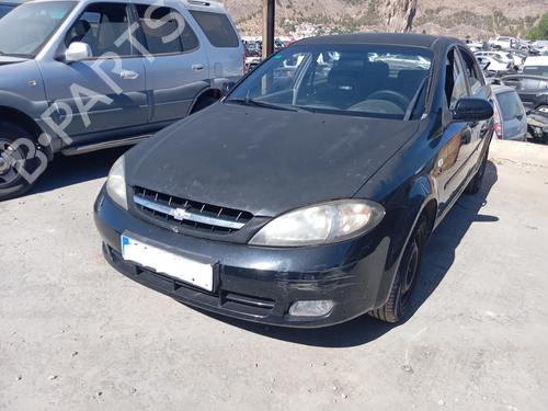 Used Left headlight CHEVROLET LACETTI (J200) [2003-2025]  28681100