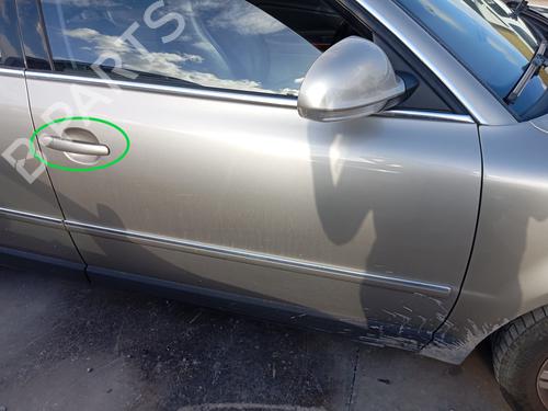 Used Front right exterior door handle VW PASSAT B5.5 (3B3) 1.9 TDI (130 hp) 20717568