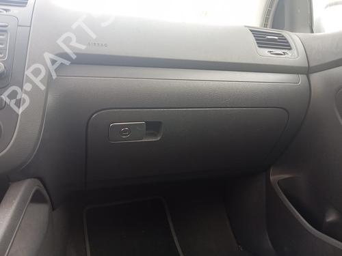 Used Glove box VW GOLF V (1K1) [2003-2010]  25493590