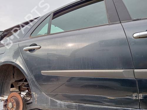 Used Right rear door RENAULT LAGUNA II (BG0/1_) 2.0 16V (BG00, BG0K, BG0P, BG0W) (135 hp) 25471315