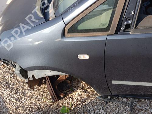 Używane Błotnik przedni lewy FORD FOCUS C-MAX (DM2) [2003-2007]  22800870
