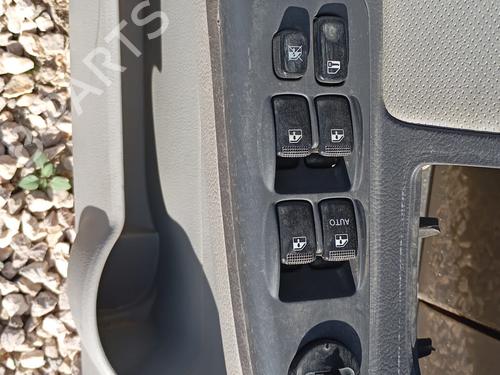 Used Left front window switch KIA CERATO I Saloon (LD) 2.0 CRDi (112 hp) 21554377