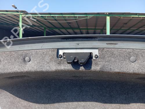 Used Tailgate lock BMW 3 (E90) 320 d (163 hp) 28484408
