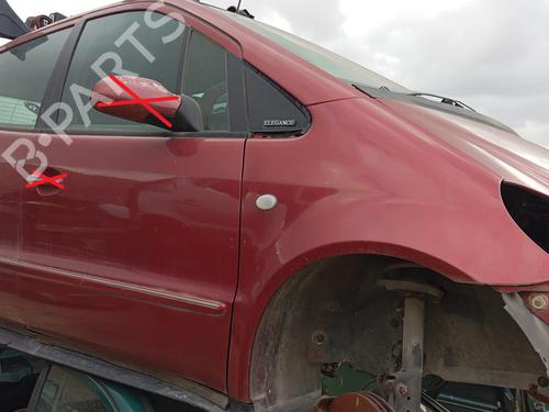 Used Right front door MERCEDES-BENZ A-CLASS (W168) A 160 (168.033, 168.133) (102 hp) 12276031