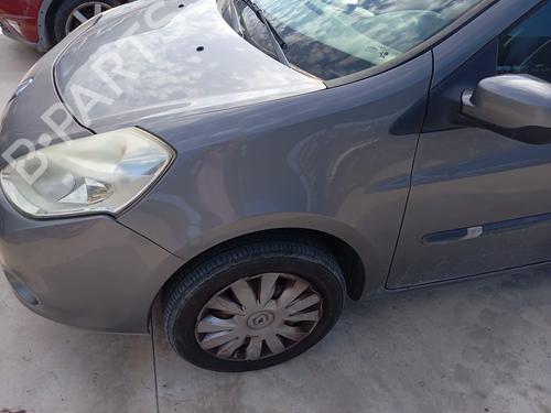 left-front-fenders-renault-clio-iii-br01-cr01-2005-2006-2007-2008-2009-2010-2011-2012-2013-2014-36294584 main image