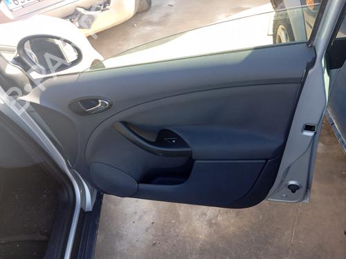 Høyre foran invendig håndtak SEAT TOLEDO III (5P2) 1.9 TDI (105 hp) 23565818