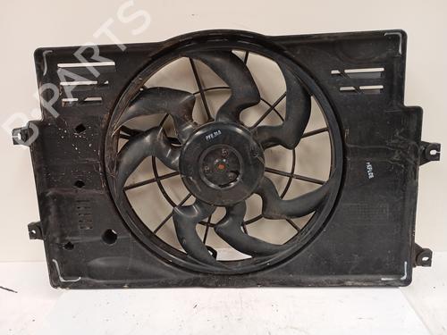 Used Radiator fan Radiator fan 37069012 37069012