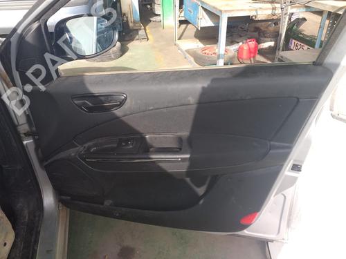 Right front window switch FIAT BRAVO II (198_) 1.4 (198AXA1B) | BP22338731I26