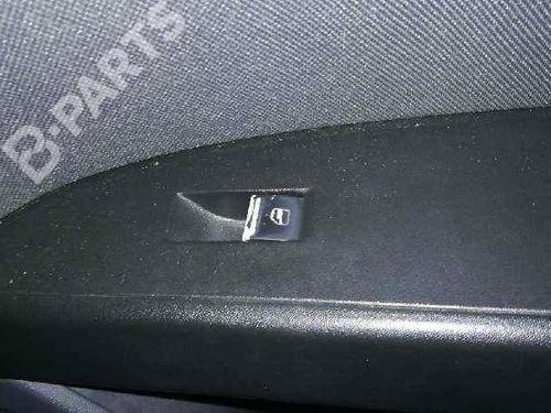 Used Right front window switch Right front window switch SEAT LEON (1P1) 1.9 TDI (105 hp) 9354569 9354569