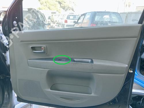 Used Right front window switch MAZDA 2 (DY) 1.2 (DY3W) (75 hp) 12290346