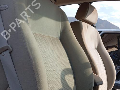 Used Right front seat FORD MONDEO III Saloon (B4Y) 2.0 16V TDDi / TDCi (115 hp) 12282974