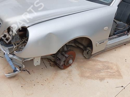 Used Left front fenders MERCEDES-BENZ E-CLASS (W210) E 240 (210.061) (170 hp) 24366377