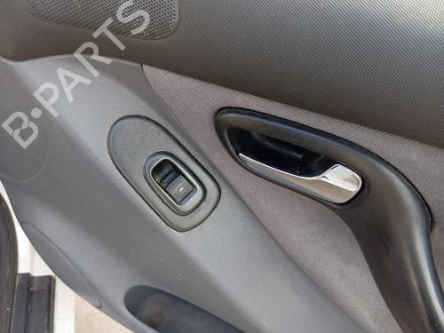Used Right front window switch SEAT LEON (1M1) 1.9 TDI (90 hp) 19513580