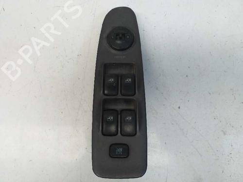 Used Left front window switch HYUNDAI ELANTRA III (XD) 1.6 (107 hp) 9356368