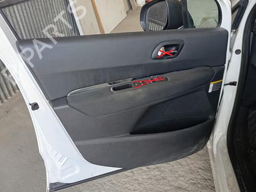 Used Front left panel PEUGEOT 5008 (0U_, 0E_) 1.6 HDi (112 hp) 28702958