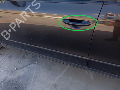 Used Front left exterior door handle VW PASSAT B6 (3C2) 2.0 TDI (110 hp) 24198453