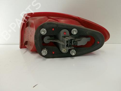 Left taillight ALFA ROMEO 147 (937_) 1.9 JTDM (937.AXD1A, 937.AXV1A, 937.BXB1A) | BP17745635C34 