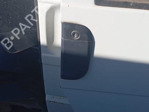 Used Front right lock VW TRANSPORTER T4 Van (70A, 70H, 7DA, 7DH) 1.9 TD (68 hp) 12279182
