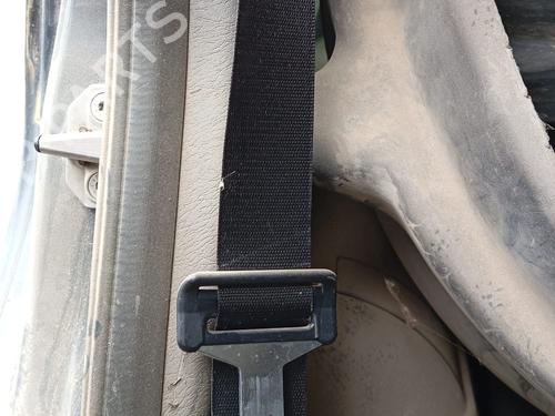 Used Rear right seatbelt MERCEDES-BENZ M-CLASS (W163) ML 270 CDI (163.113) (163 hp) 16961255