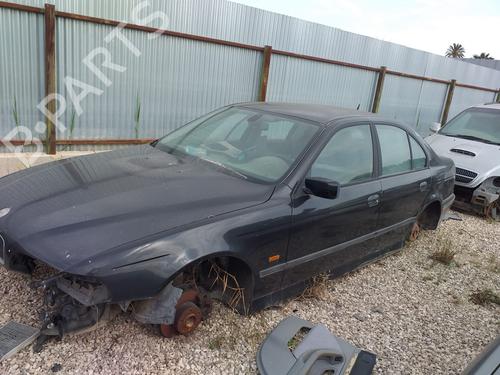 Used Left front fenders BMW 5 (E39) 530 d (184 hp) 18903697