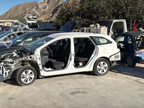 Right curtain airbag TOYOTA AURIS Estate (_E18_) 1.8 Hybrid (ZWE186_, ZWE186R, ZWE186H) | BP21092160C12