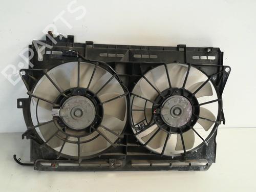 Used Radiator fan TOYOTA AVENSIS (_T25_) 2.2 D-CAT (ADT251_, ADT251R) (177 hp) 9670876