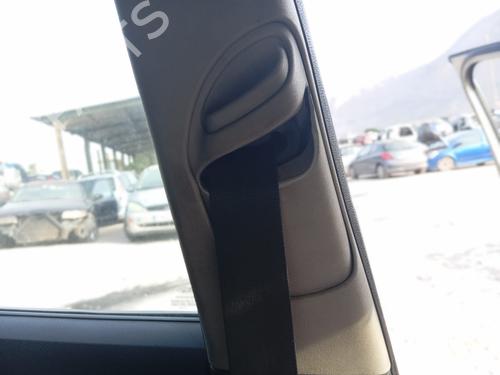 Used Front left seatbelt FORD FIESTA V (JH_, JD_) 1.4 TDCi (68 hp) 28412316