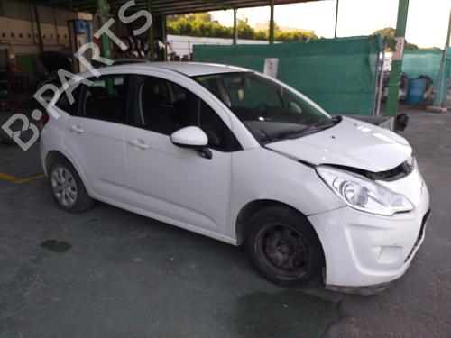 Høyre foran utvendig håndtak CITROËN C3 II (SC_) 1.4 HDi 70 (SC8HZC, SC8HR0, SC8HP4) (68 hp) 12295011