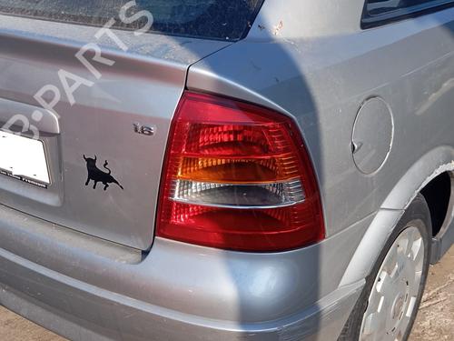 Used Right taillight OPEL ASTRA G Hatchback (T98) 1.6 (F08, F48) (84 hp) 27323118